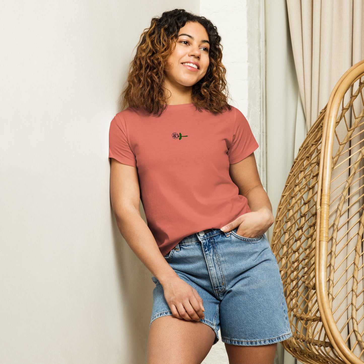 “Bouquet de luxe” Womens Tee (Rosè Clay)